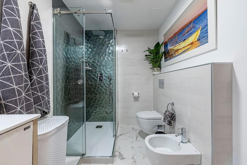 Luxury Casa Con Piscina, Wifi, 150M Dal Mare Apartment Miami Playa Exterior photo