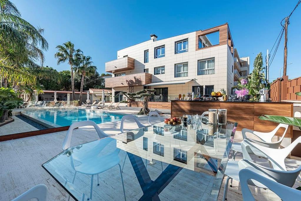 Luxury Casa Con Piscina, Wifi, 150M Dal Mare Apartment Miami Playa Exterior photo
