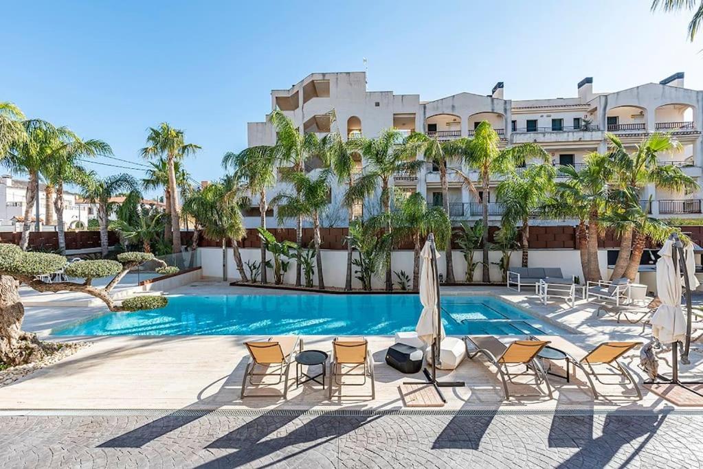 Luxury Casa Con Piscina, Wifi, 150M Dal Mare Apartment Miami Playa Exterior photo